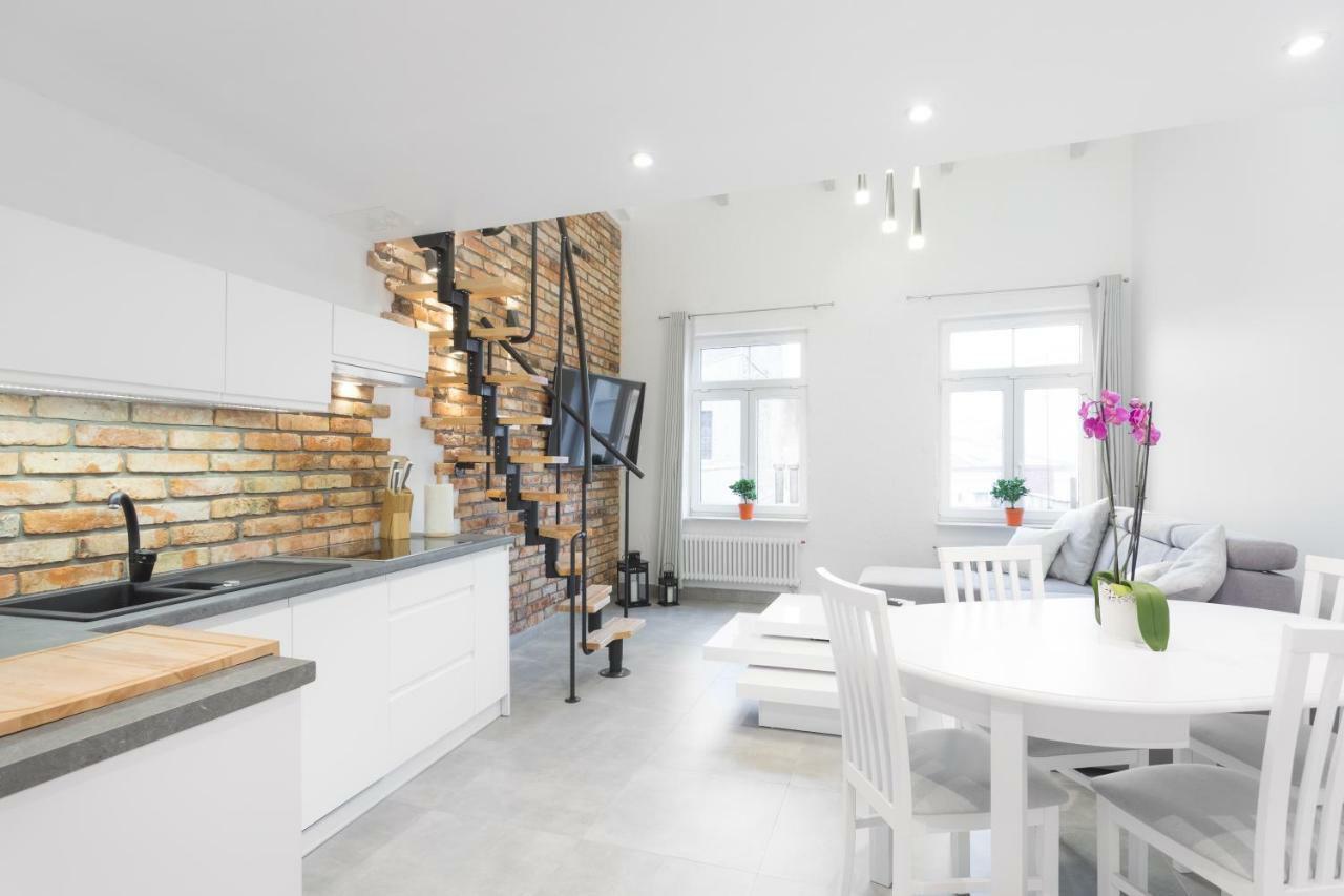 Wuchta Wiary Apartment Познан Екстериор снимка
